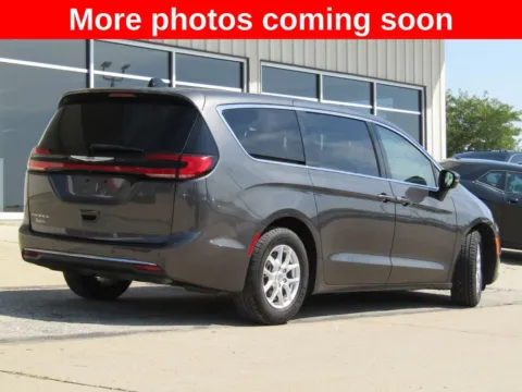 Another view of 2023 Chrysler Pacifica Touring L for sale in Bethany, MO at Pettijohn Auto Center