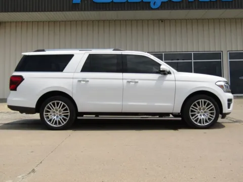 Photos of 2023 Ford Expedition Max Limited for sale in Bethany, MO at Pettijohn Auto Center