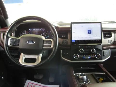 More photos of 2023 Ford Expedition Max Limited at Pettijohn Auto Center, MO