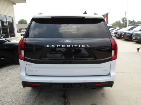 More photos of 2025 Ford Expedition Max Active at Pettijohn Auto Center, MO
