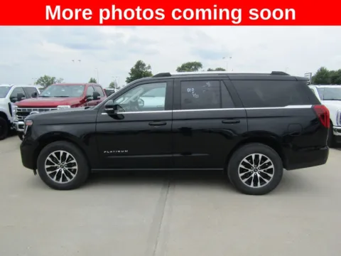 Photos of 2025 Ford Expedition Platinum for sale in Bethany, MO at Pettijohn Auto Center