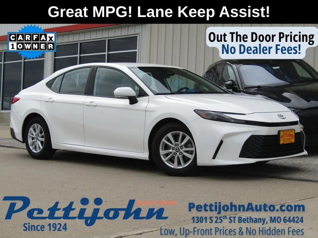 2025 Toyota Camry LE
