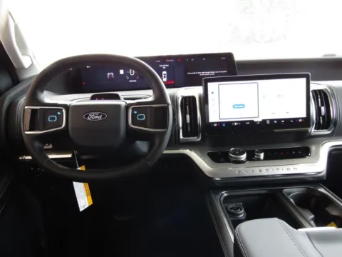 More photos of 2027 Ford Expedition Platinum at Pettijohn Auto Center, MO