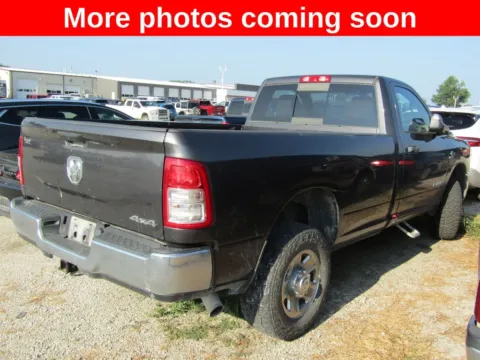 More photos of 2021 Ram 3500 Tradesman at Pettijohn Auto Center, MO