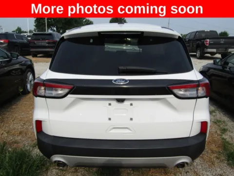More photos of 2021 Ford Escape SE at Pettijohn Auto Center, MO