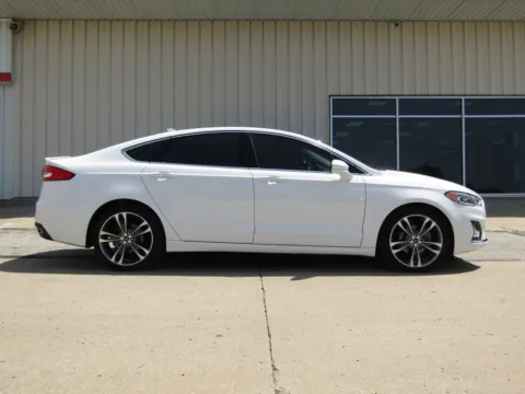 Photos of 2019 Ford Fusion Titanium for sale in Bethany, MO at Pettijohn Auto Center