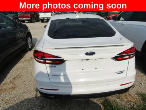 More photos of 2019 Ford Fusion Titanium at Pettijohn Auto Center, MO