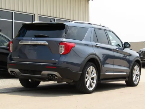 Another view of 2021 Ford Explorer Platinum for sale in Bethany, MO at Pettijohn Auto Center