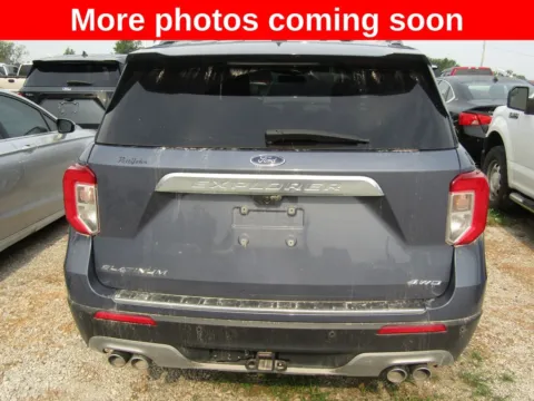 More photos of 2021 Ford Explorer Platinum at Pettijohn Auto Center, MO