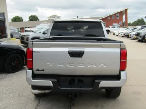 More photos of 2025 Toyota Tacoma TRD Off-Road at Pettijohn Auto Center, MO