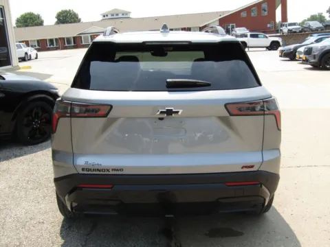 More photos of 2027 Chevrolet Equinox RS at Pettijohn Auto Center, MO