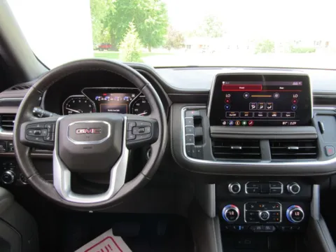More photos of 2021 GMC Yukon SLT at Pettijohn Auto Center, MO