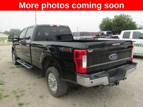 Another view of 2018 Ford F-250SD XLT for sale in Bethany, MO at Pettijohn Auto Center