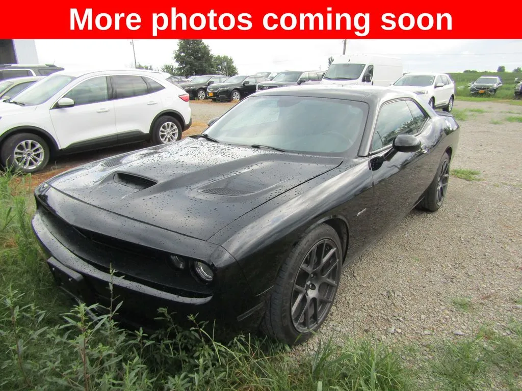 Black 2018 Dodge Challenger R/T for sale in Bethany, MO