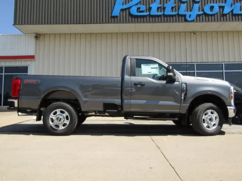 Photos of 2026 Ford F-350SD XLT for sale in Bethany, MO at Pettijohn Auto Center