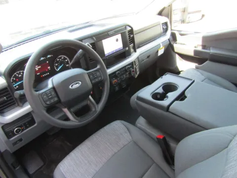 More photos of 2026 Ford F-350SD XLT at Pettijohn Auto Center, MO