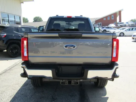 More photos of 2026 Ford F-350SD XLT at Pettijohn Auto Center, MO