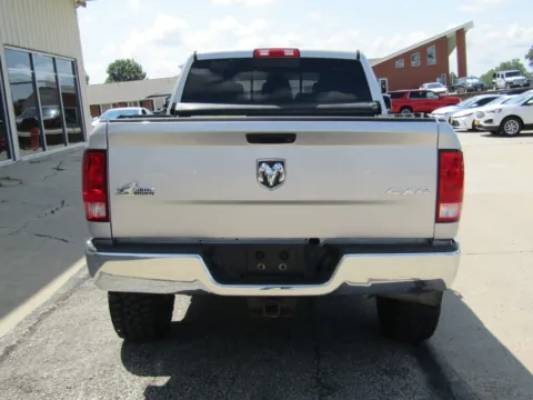 More photos of 2017 Ram 2500 Big Horn at Pettijohn Auto Center, MO