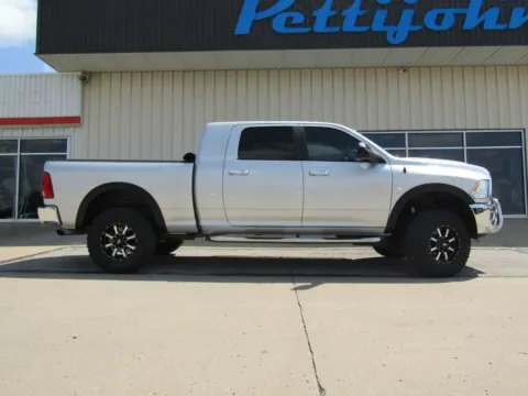 Photos of 2017 Ram 2500 Big Horn for sale in Bethany, MO at Pettijohn Auto Center