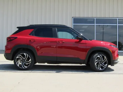 Photos of 2026 Chevrolet TrailBlazer RS for sale in Bethany, MO at Pettijohn Auto Center