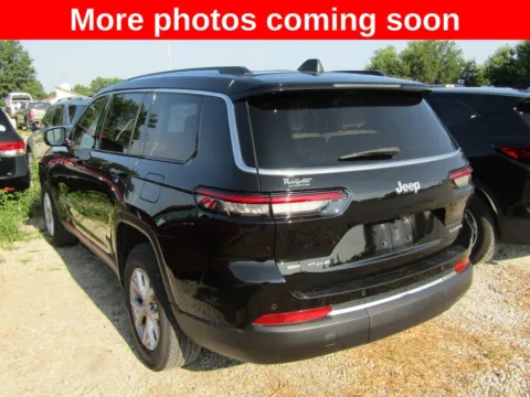 Another view of 2022 Jeep Grand Cherokee L Limited for sale in Bethany, MO at Pettijohn Auto Center