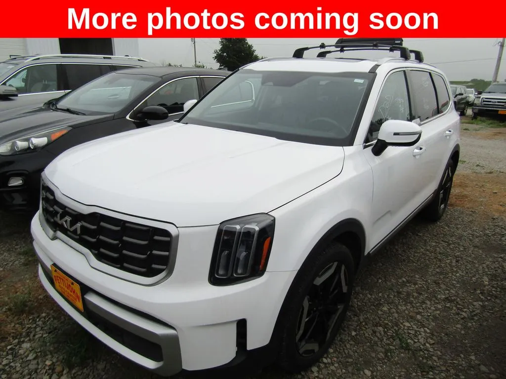 White 2025 Kia Telluride S for sale in Bethany, MO