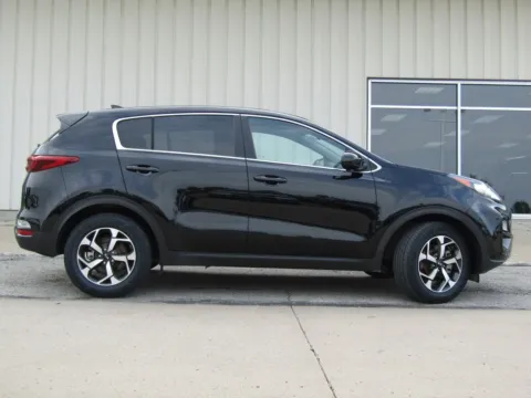 Photos of 2020 Kia Sportage LX for sale in Bethany, MO at Pettijohn Auto Center