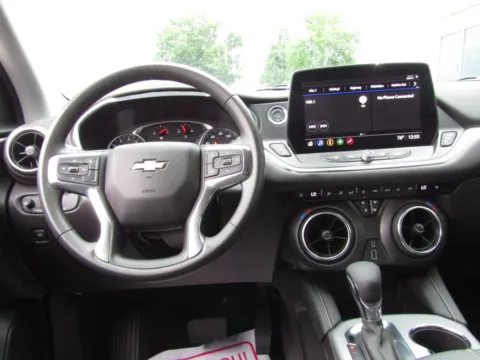 More photos of 2025 Chevrolet Blazer LT at Pettijohn Auto Center, MO