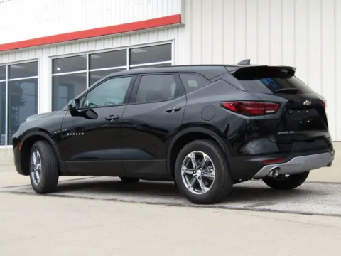More photos of 2025 Chevrolet Blazer LT at Pettijohn Auto Center, MO