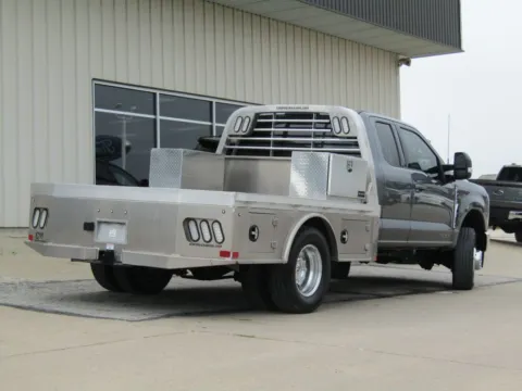 Another view of 2024 Ford F-350SD Lariat for sale in Bethany, MO at Pettijohn Auto Center