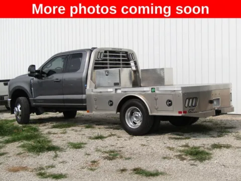 More photos of 2024 Ford F-350SD Lariat at Pettijohn Auto Center, MO