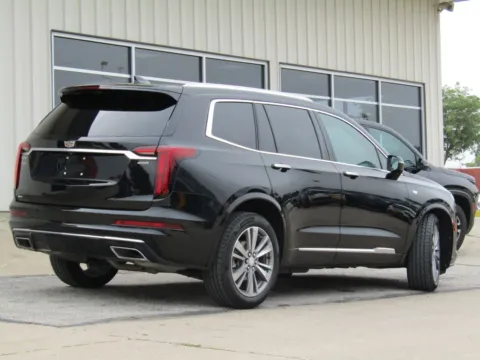 Another view of 2020 Cadillac XT6 Premium Luxury for sale in Bethany, MO at Pettijohn Auto Center
