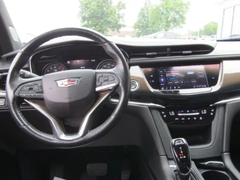 More photos of 2020 Cadillac XT6 Premium Luxury at Pettijohn Auto Center, MO