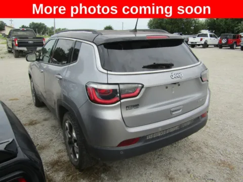 Another view of 2018 Jeep Compass Limited for sale in Bethany, MO at Pettijohn Auto Center