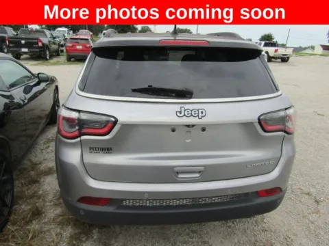 More photos of 2018 Jeep Compass Limited at Pettijohn Auto Center, MO