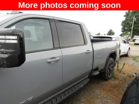 Photos of 2025 GMC Sierra 2500 HD AT4 for sale in Bethany, MO at Pettijohn Auto Center