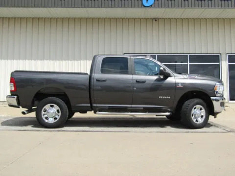 Photos of 2022 Ram 2500 Big Horn for sale in Bethany, MO at Pettijohn Auto Center