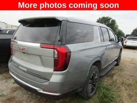 More photos of 2025 GMC Yukon XL Elevation at Pettijohn Auto Center, MO