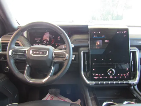 More photos of 2025 GMC Yukon XL Elevation at Pettijohn Auto Center, MO