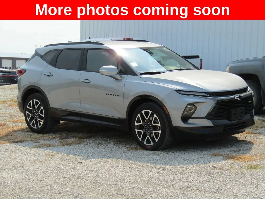Used 2025 Chevrolet Blazer RS with VIN 3GNKBKRSXSS222230 for sale in Kansas City