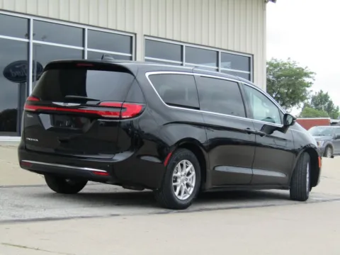 Another view of 2024 Chrysler Pacifica Touring L for sale in Bethany, MO at Pettijohn Auto Center