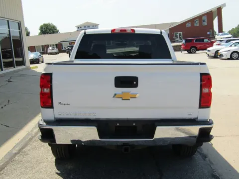 More photos of 2017 Chevrolet Silverado 1500 LT at Pettijohn Auto Center, MO