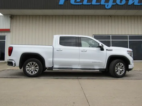Photos of 2026 GMC Sierra 1500 Denali for sale in Bethany, MO at Pettijohn Auto Center