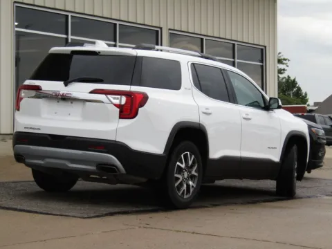 Another view of 2022 GMC Acadia SLE for sale in Bethany, MO at Pettijohn Auto Center