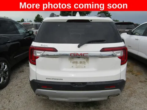 More photos of 2022 GMC Acadia SLE at Pettijohn Auto Center, MO