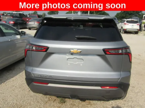 More photos of 2026 Chevrolet Equinox LT at Pettijohn Auto Center, MO