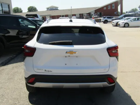 More photos of 2025 Chevrolet Trax LT at Pettijohn Auto Center, MO