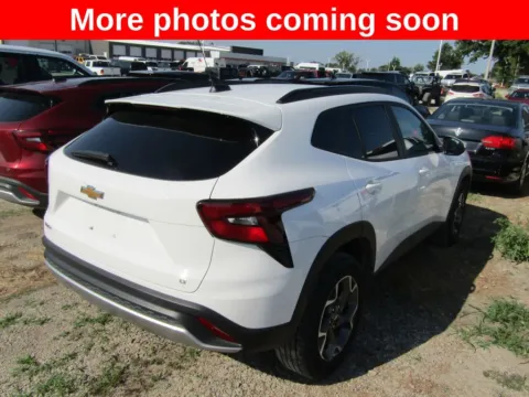 More photos of 2025 Chevrolet Trax LT at Pettijohn Auto Center, MO