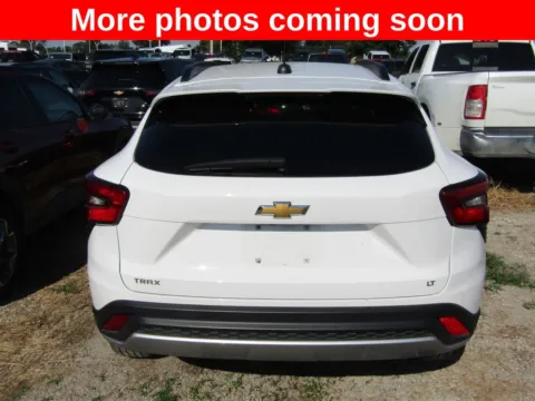 More photos of 2025 Chevrolet Trax LT at Pettijohn Auto Center, MO