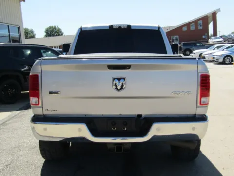 More photos of 2017 Ram 2500 Laramie at Pettijohn Auto Center, MO
